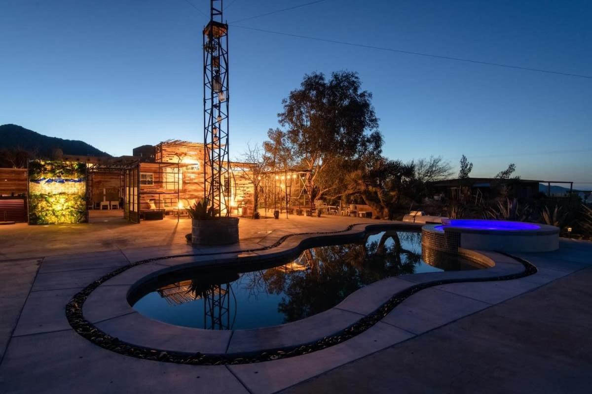 Renovated Lodge - Room 1 With Pool Access Joshua Tree Exteriör bild