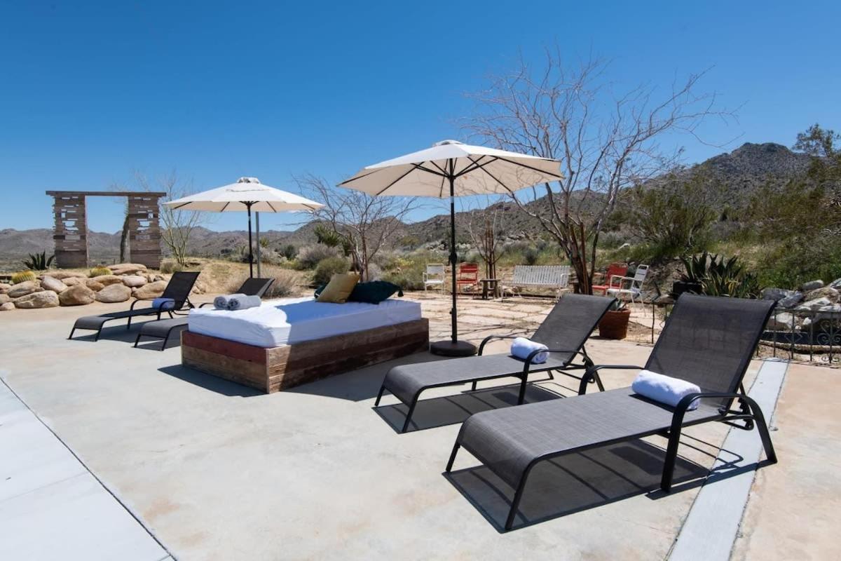 Renovated Lodge - Room 1 With Pool Access Joshua Tree Exteriör bild
